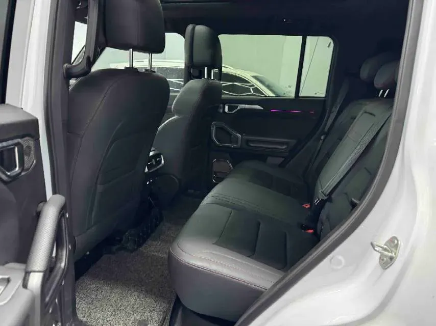 2024 Jetour Traveller 2.0T 254HP L4 7DCT,autocango,china used car exporter,china ev exporter,chinese used car exporter,chinese used ev exporter