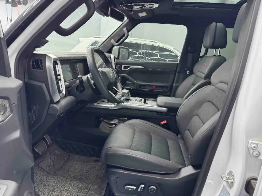 2024 Jetour Traveller 2.0T 254HP L4 7DCT,autocango,china used car exporter,china ev exporter,chinese used car exporter,chinese used ev exporter