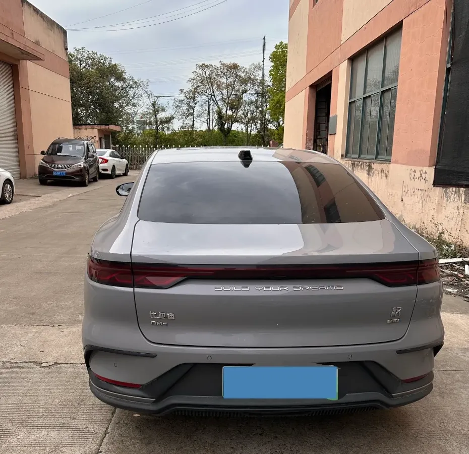 2025 BYD Han 1.5T 156HP L4 E-CVT PHEV,autocango,china used car exporter,china ev exporter,chinese used car exporter,chinese used ev exporter