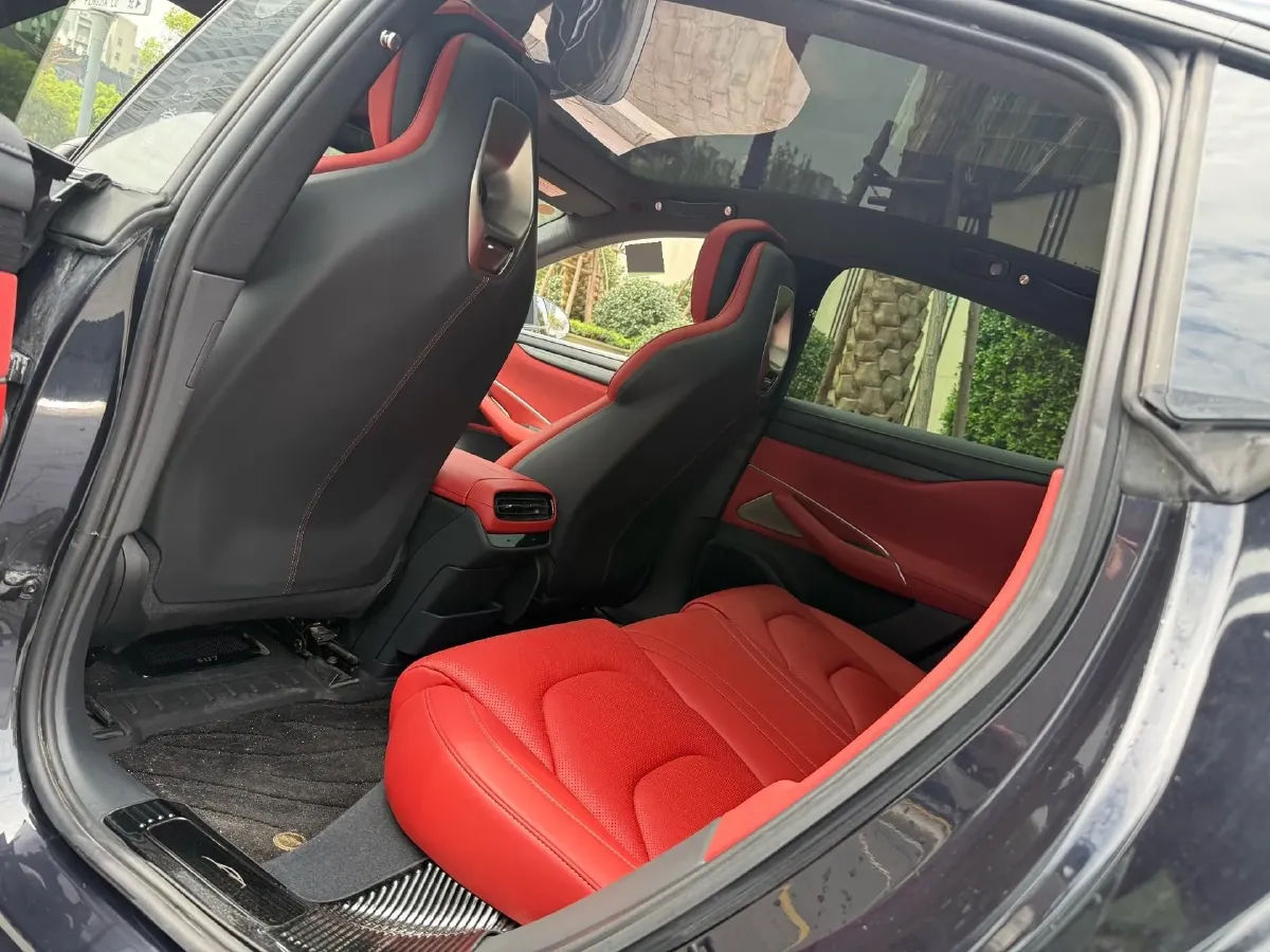 2024 MI SU7 BEV 73.6KWH,autocango,china used car exporter,china ev exporter,chinese used car exporter,chinese used ev exporter