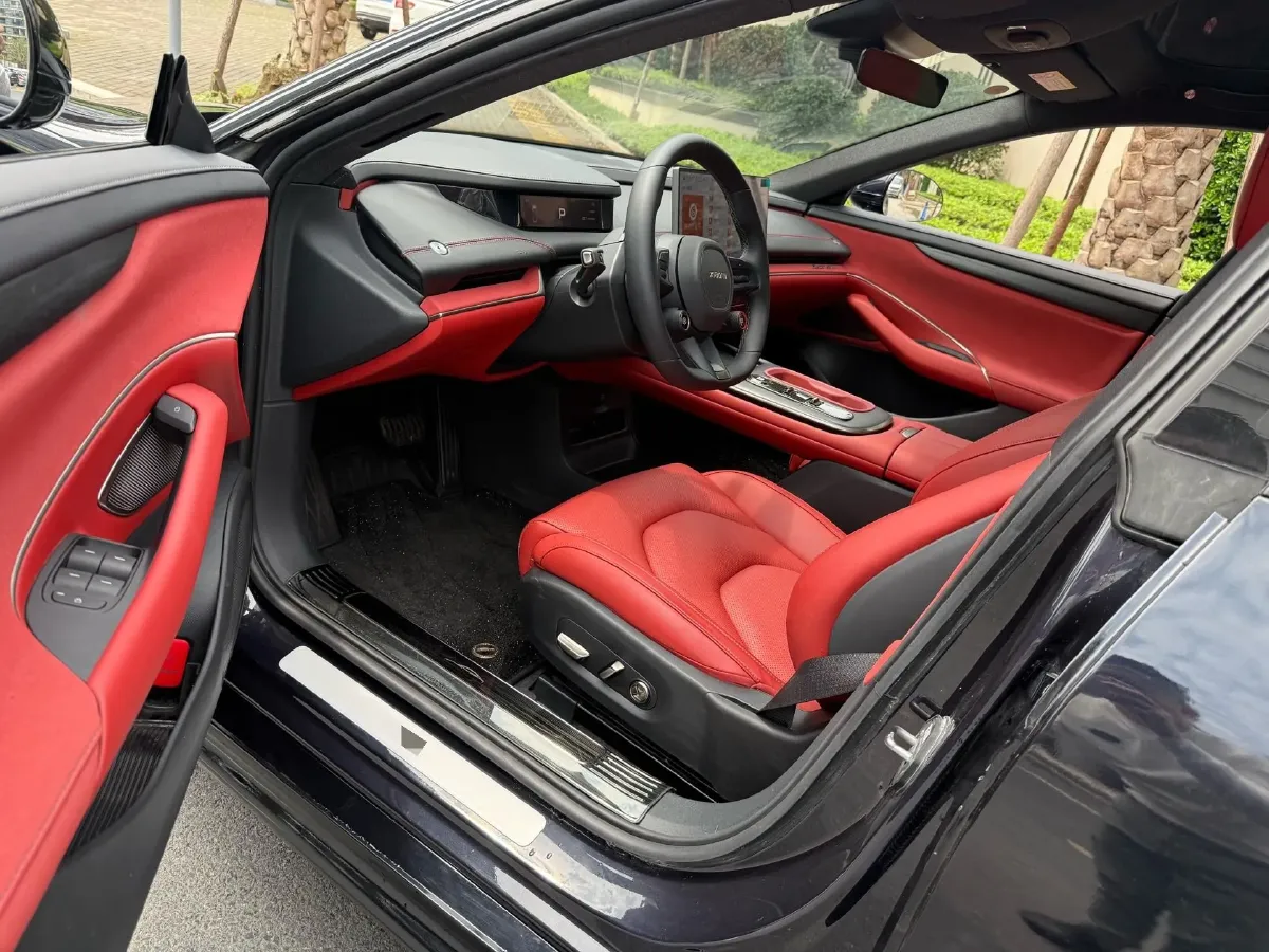 2024 MI SU7 BEV 73.6KWH,autocango,china used car exporter,china ev exporter,chinese used car exporter,chinese used ev exporter