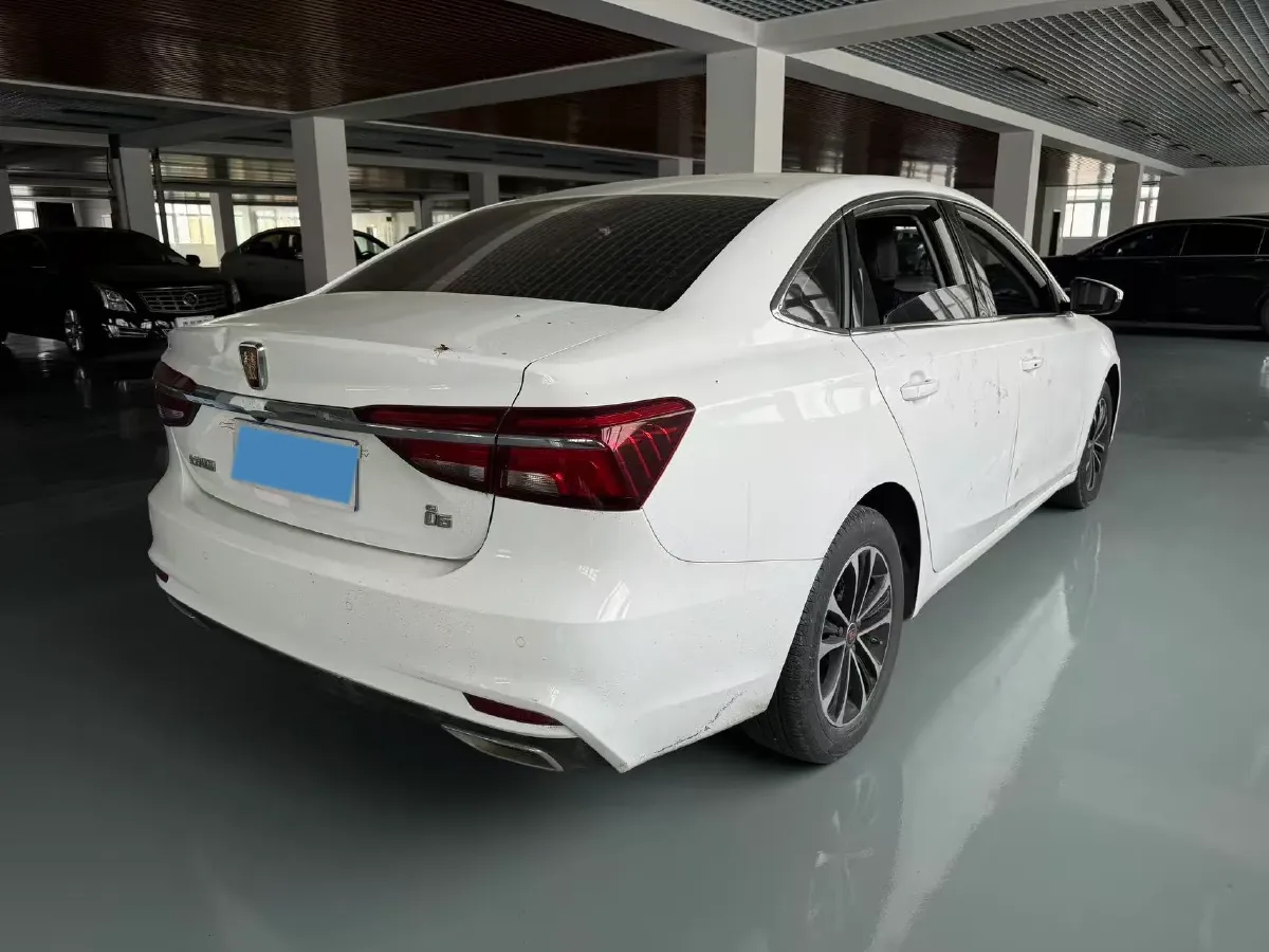 2020 Roewe i6 1.6L 125HP L4 CVT,autocango,china used car exporter,china ev exporter,chinese used car exporter,chinese used ev exporter