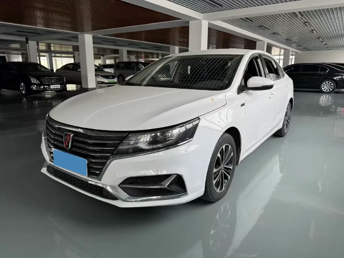 2020 Roewe i6 1.6L 125HP L4 CVT,autocango,china used car exporter,china ev exporter,chinese used car exporter,chinese used ev exporter