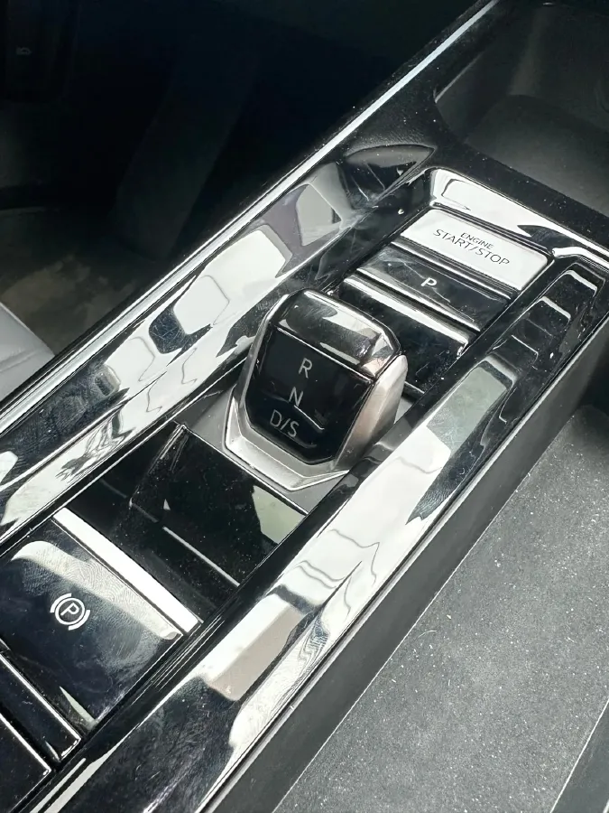 2026 Volkswagen Lamando 1.5T 160HP L4 7DCT,autocango,china used car exporter,china ev exporter,chinese used car exporter,chinese used ev exporter