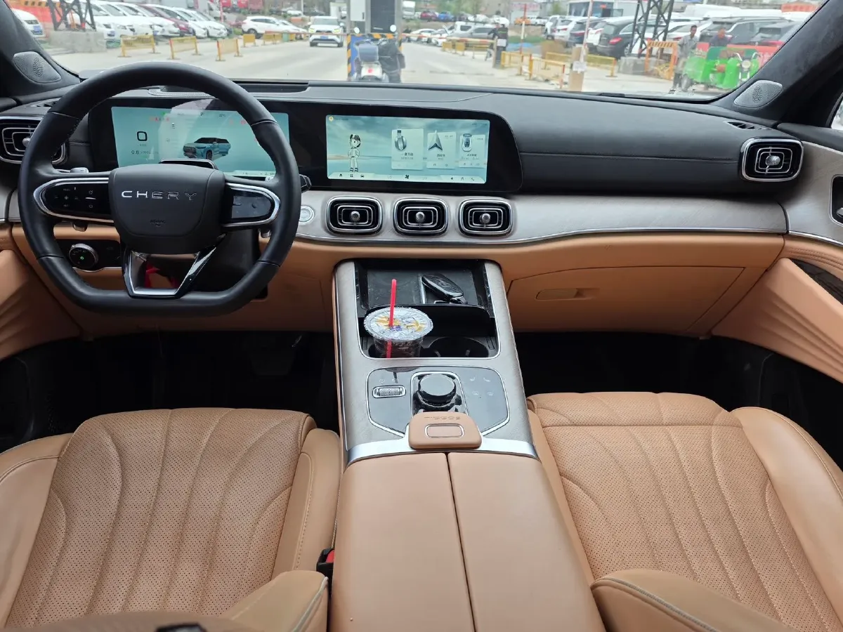 2023 Chery Tiggo 9 2.0T 261HP L4 7DCT,autocango,china used car exporter,china ev exporter,chinese used car exporter,chinese used ev exporter