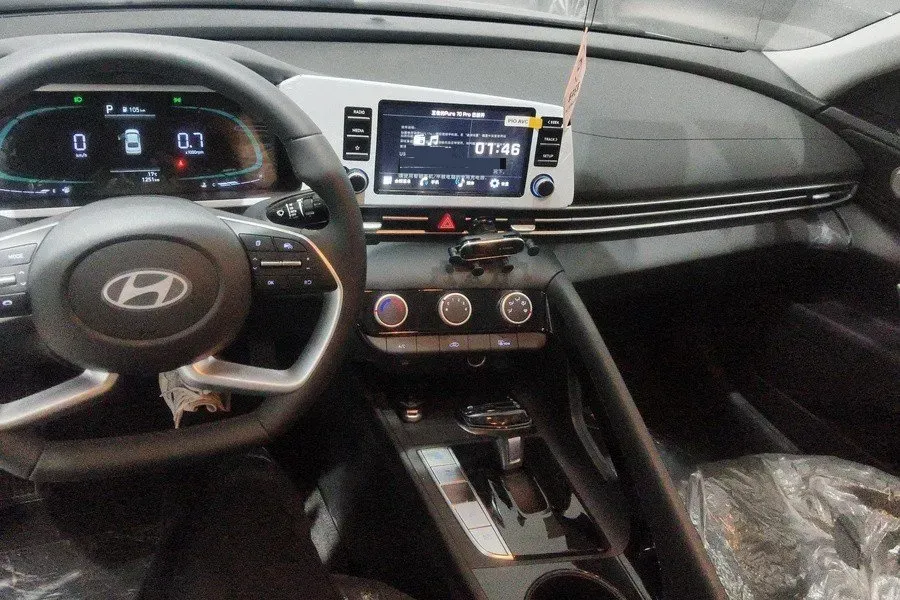 2023 Hyundai Elantra 1.5L 115HP L4 CVT,autocango,china used car exporter,china ev exporter,chinese used car exporter,chinese used ev exporter