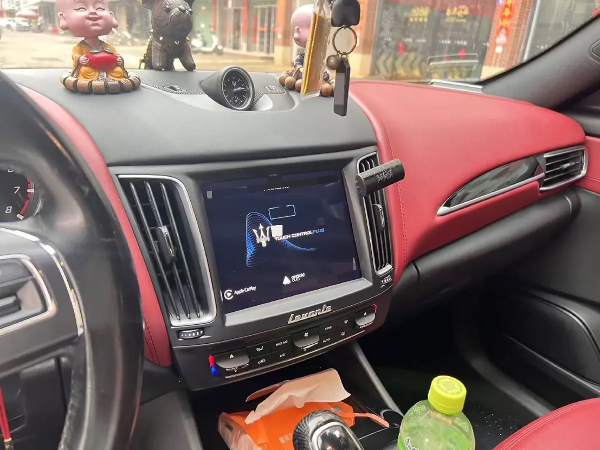 2018 Maserati Levante 3.0T 350HP V6 8AT,autocango,china used car exporter,china ev exporter,chinese used car exporter,chinese used ev exporter