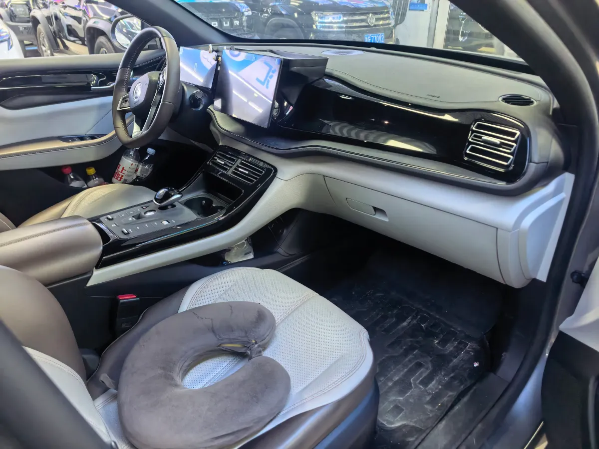 2024 BYD Qin Plus 1.5L 110HP L4 E-CVT PHEV 8.32KWH,autocango,china used car exporter,china ev exporter,chinese used car exporter,chinese used ev exporter