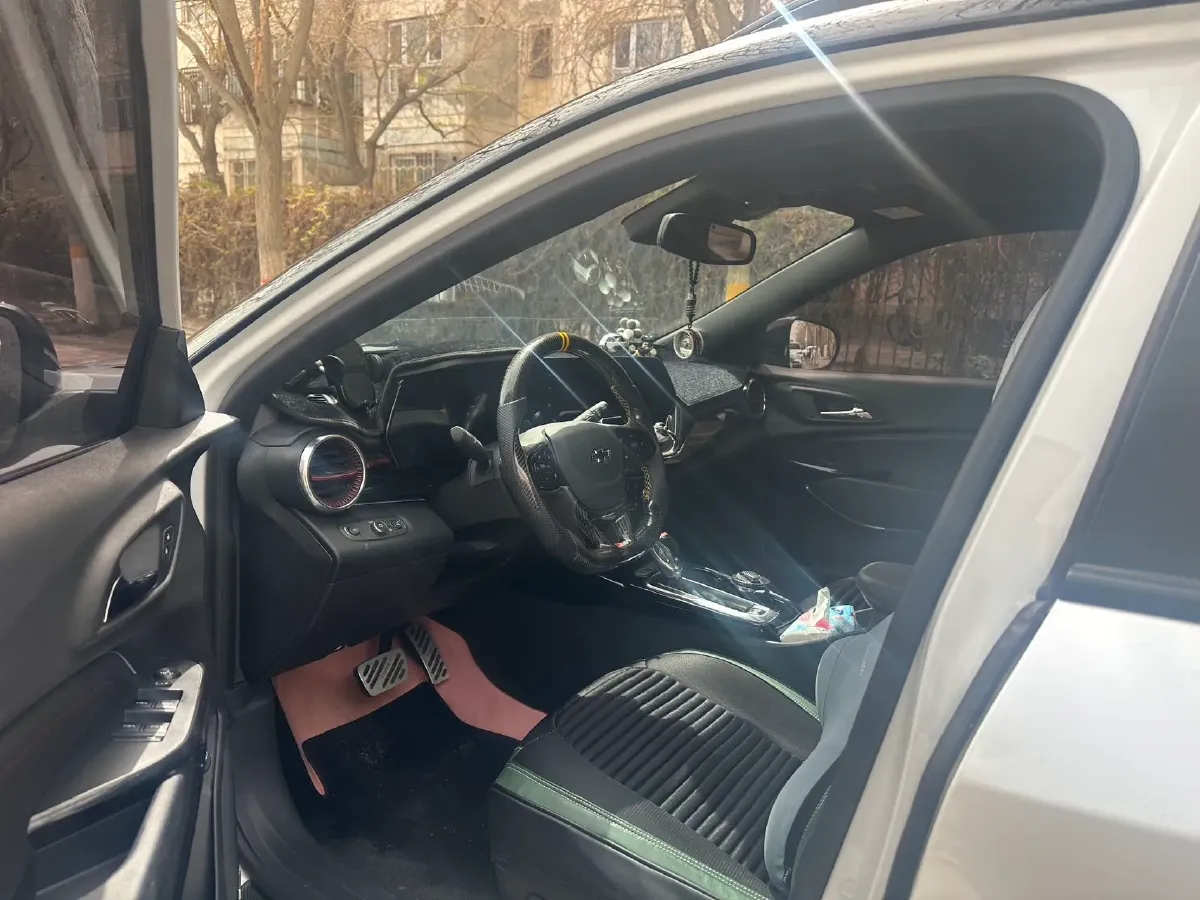 2022 Chevrolet Seeker 1.5T 184HP L4 CVT,autocango,china used car exporter,china ev exporter,chinese used car exporter,chinese used ev exporter