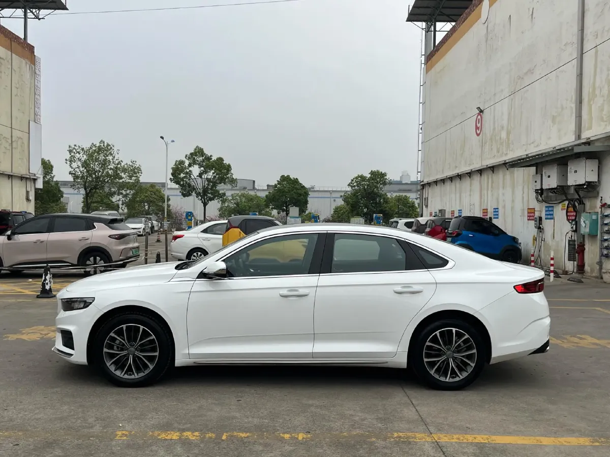 2021 Geely Preface 2.0T 190HP L4 7DCT,autocango,china used car exporter,china ev exporter,chinese used car exporter,chinese used ev exporter