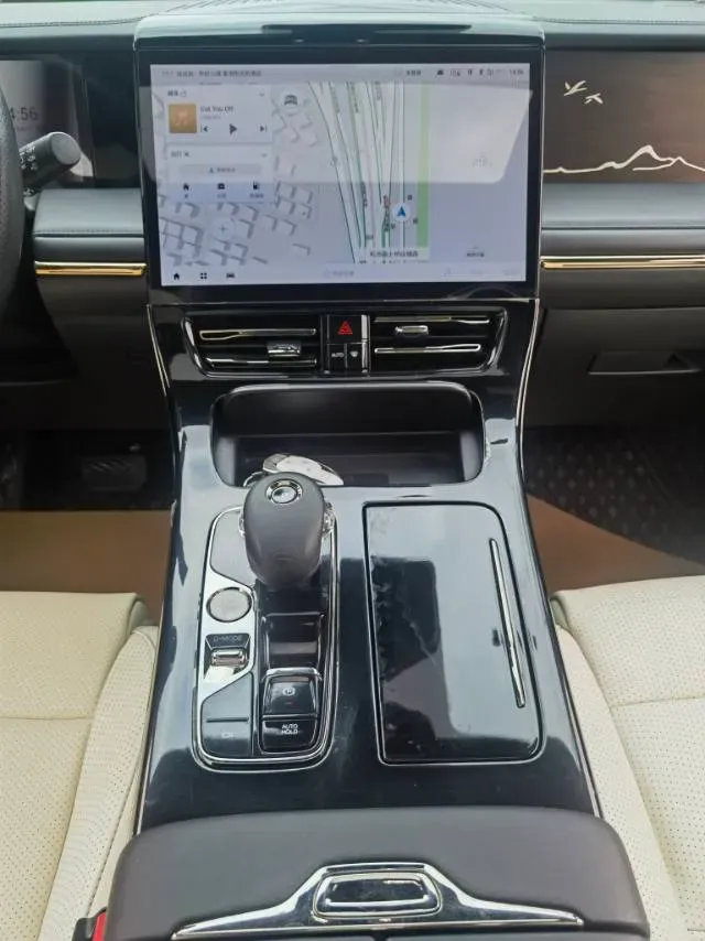 2023 GAC Trumpchi M8 2.0T 252HP L4 8AT,autocango,china used car exporter,china ev exporter,chinese used car exporter,chinese used ev exporter