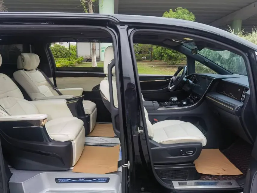 2023 GAC Trumpchi M8 2.0T 252HP L4 8AT,autocango,china used car exporter,china ev exporter,chinese used car exporter,chinese used ev exporter