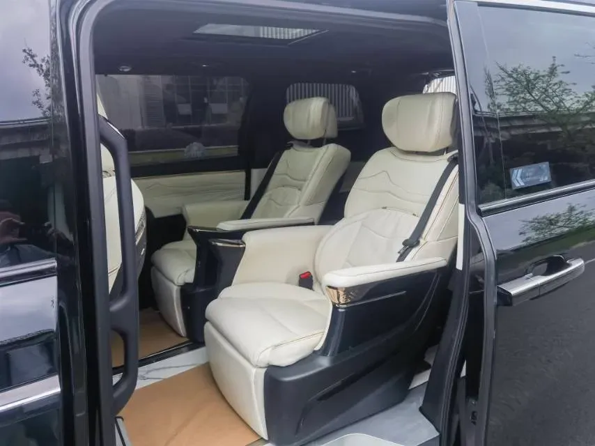 2023 GAC Trumpchi M8 2.0T 252HP L4 8AT,autocango,china used car exporter,china ev exporter,chinese used car exporter,chinese used ev exporter