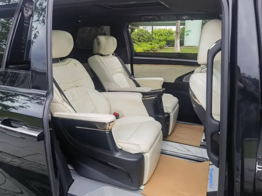 2023 GAC Trumpchi M8 2.0T 252HP L4 8AT,autocango,china used car exporter,china ev exporter,chinese used car exporter,chinese used ev exporter