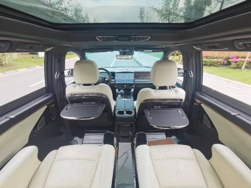 2023 GAC Trumpchi M8 2.0T 252HP L4 8AT,autocango,china used car exporter,china ev exporter,chinese used car exporter,chinese used ev exporter