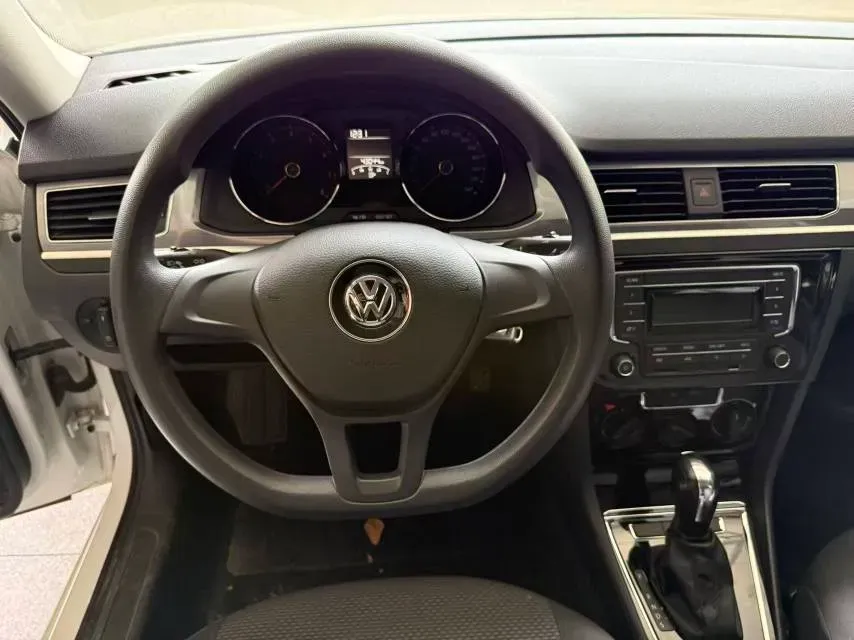 2021 Volkswagen Bora 1.5L 113HP L4 6AT,autocango,china used car exporter,china ev exporter,chinese used car exporter,chinese used ev exporter