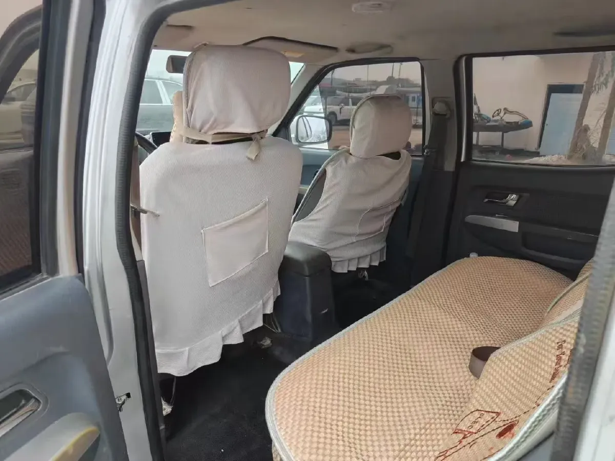 2017 Dongfeng RuiQi 2.5T 140HP L4 6MT,autocango,china used car exporter,china ev exporter,chinese used car exporter,chinese used ev exporter