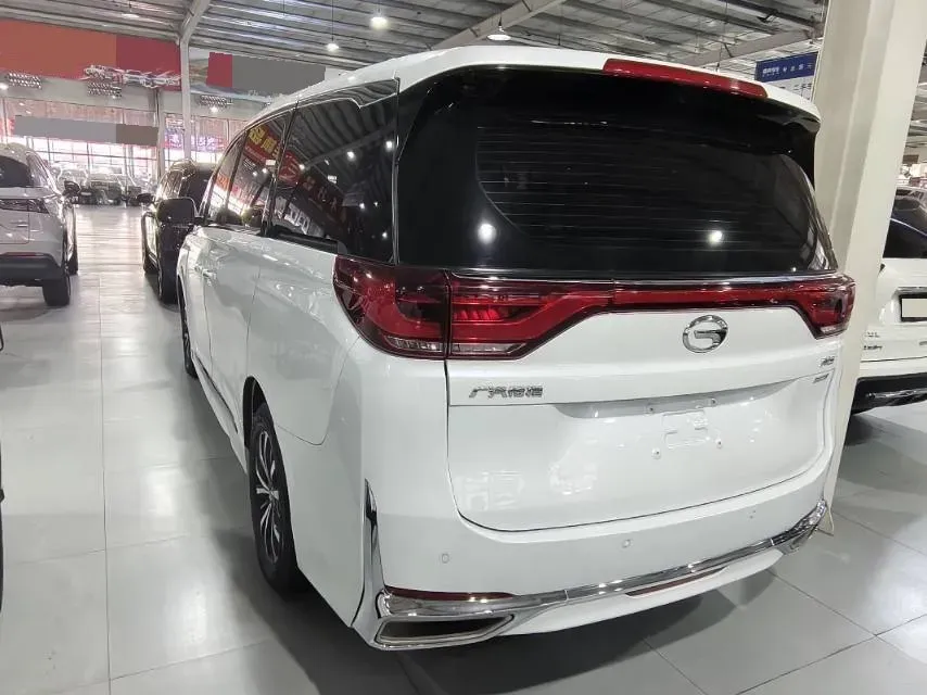 2021 GAC Trumpchi M8 2.0T 252HP L4 8AT,autocango,china used car exporter,china ev exporter,chinese used car exporter,chinese used ev exporter