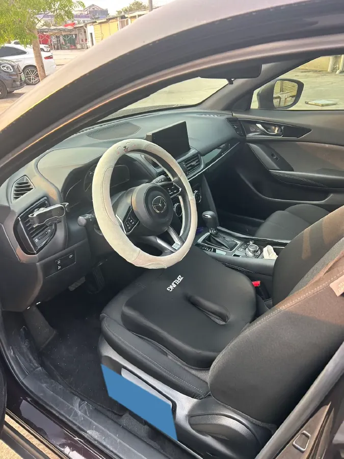 2020 Mazda CX-4 2.0L 158HP L4 6AT,autocango,china used car exporter,china ev exporter,chinese used car exporter,chinese used ev exporter