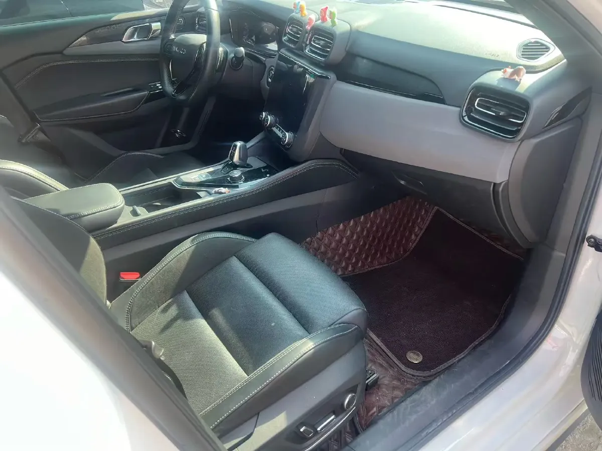 2022 LYNK&CO 03 1.5T 180HP L3 7DCT,autocango,china used car exporter,china ev exporter,chinese used car exporter,chinese used ev exporter