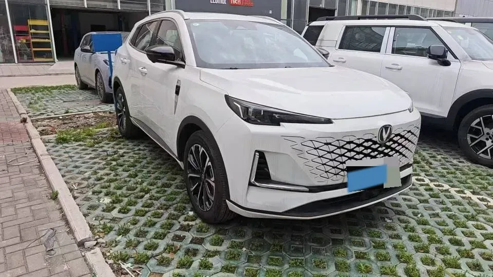 2025 ChangAn QiYuan Q05 Classic 1.5L 98HP L4 E-CVT PHEV 18.4KWH,autocango,china used car exporter,china ev exporter,chinese used car exporter,chinese used ev exporter