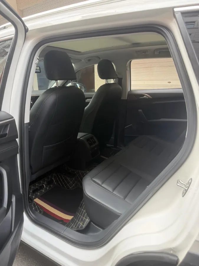 2021 Volkswagen Tharu 1.4T 150HP L4 7DCT,autocango,china used car exporter,china ev exporter,chinese used car exporter,chinese used ev exporter