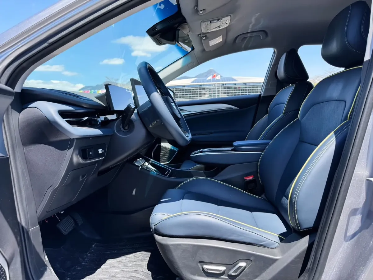 2024 JMC DaDao 2.3T 245HP L4 8AT,autocango,china used car exporter,china ev exporter,chinese used car exporter,chinese used ev exporter