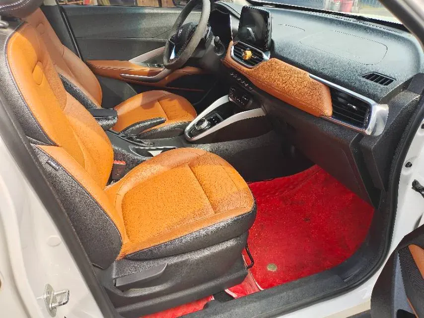 2017 HaiMa S5 Young Edition 1.6L 122HP L4 5MT,autocango,china used car exporter,china ev exporter,chinese used car exporter,chinese used ev exporter