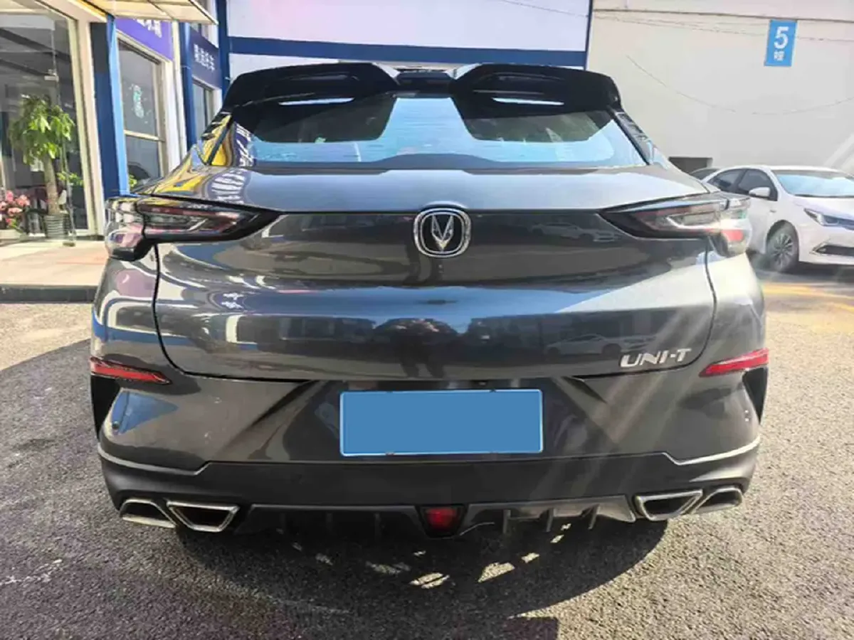 2020 ChangAn UNI-T 1.5T 180HP L4 7DCT,autocango,china used car exporter,china ev exporter,chinese used car exporter,chinese used ev exporter