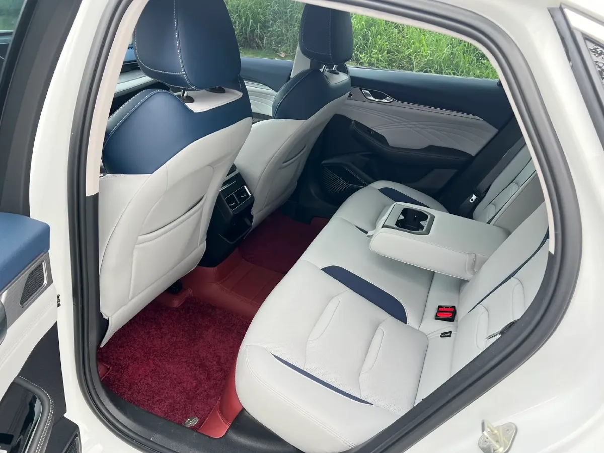 2021 Geely Preface 2.0T 190HP L4 7DCT,autocango,china used car exporter,china ev exporter,chinese used car exporter,chinese used ev exporter