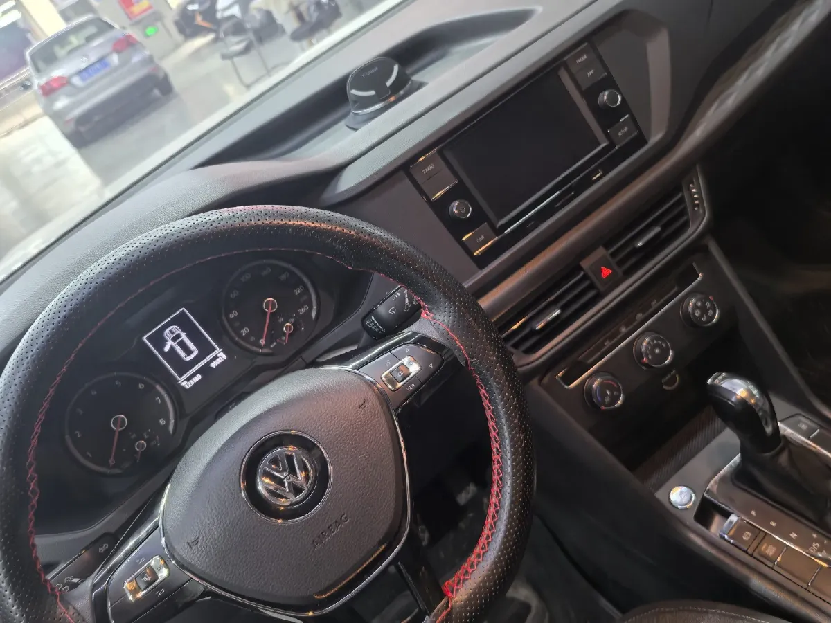 2019 Jeep Compass 1.4T 165HP L4 7DCT,autocango,china used car exporter,china ev exporter,chinese used car exporter,chinese used ev exporter