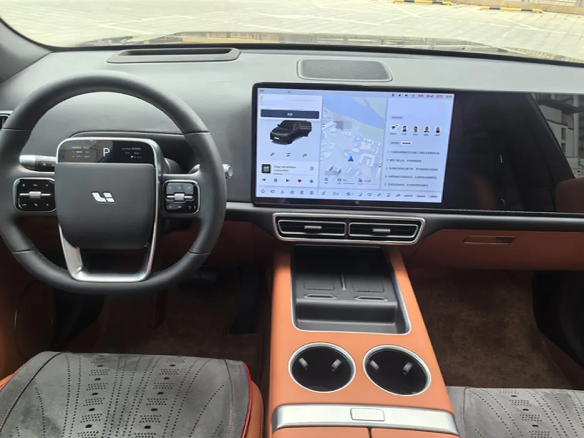 2025 Li L7 Range Extended 154HP REEV,autocango,china used car exporter,china ev exporter,chinese used car exporter,chinese used ev exporter