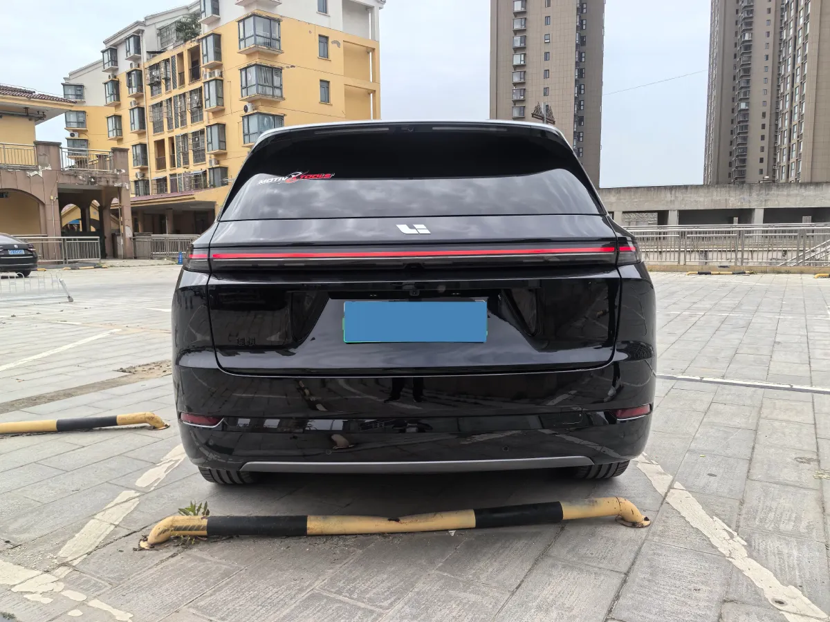 2025 Li L7 Range Extended 154HP REEV,autocango,china used car exporter,china ev exporter,chinese used car exporter,chinese used ev exporter