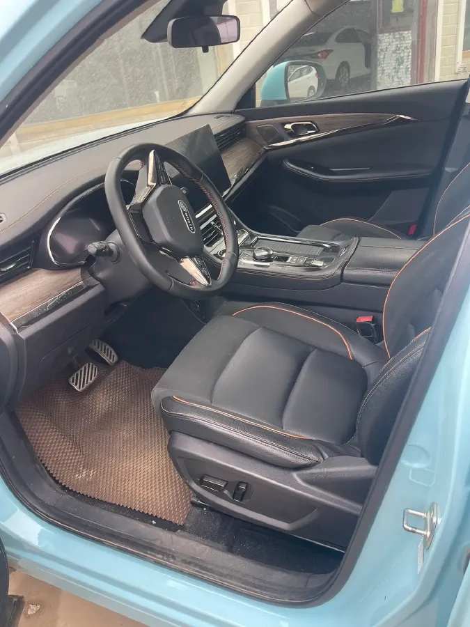 2023 Skyworth HT-i 1.5L 110HP L4 E-CVT PHEV 32.76KWH,autocango,china used car exporter,china ev exporter,chinese used car exporter,chinese used ev exporter