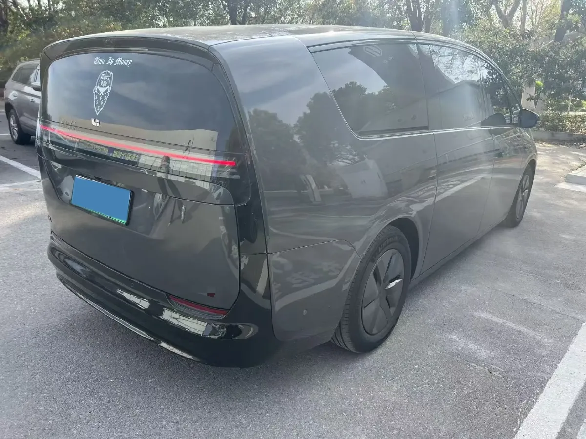 2025 Li MEGA BEV,autocango,china used car exporter,china ev exporter,chinese used car exporter,chinese used ev exporter