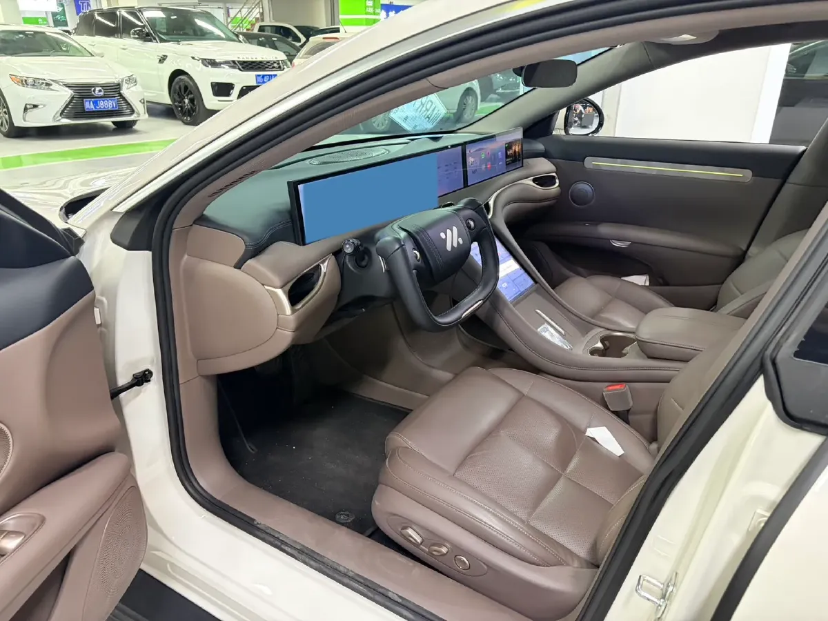 2025 IM L6 BEV,autocango,china used car exporter,china ev exporter,chinese used car exporter,chinese used ev exporter