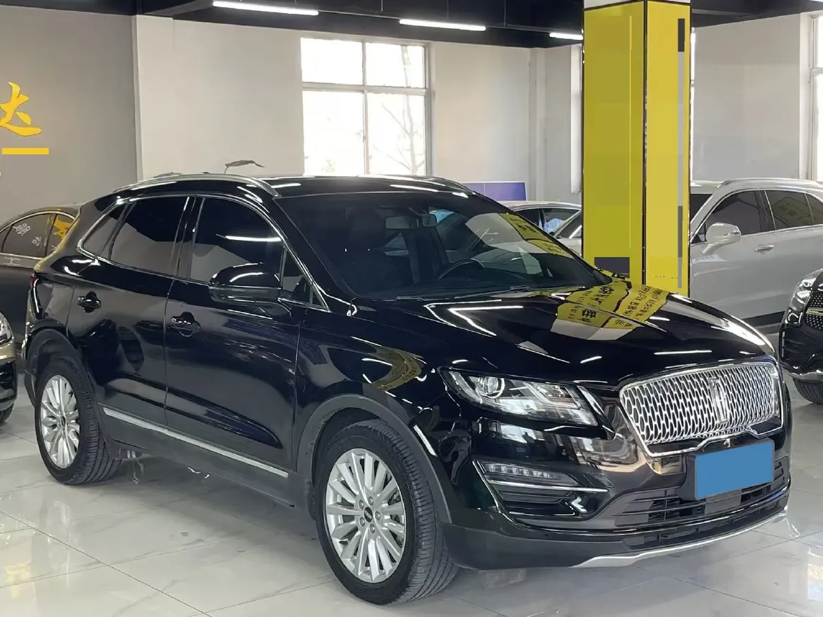 2019 Lincoln MKC 2.0T 203HP L4 6AT,autocango,china used car exporter,china ev exporter,chinese used car exporter,chinese used ev exporter