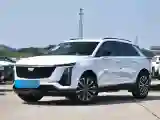 2025 Cadillac XT5 2.0T 237HP L4 9AT