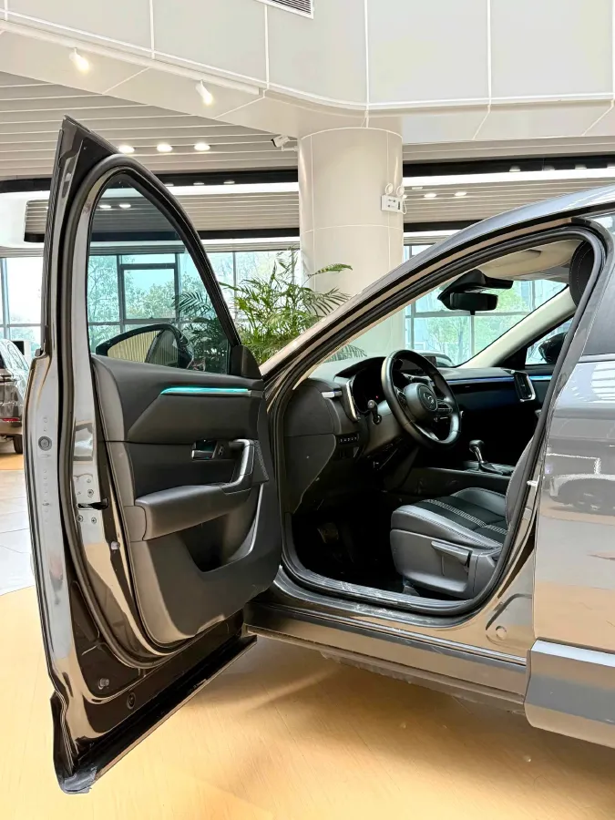 2023 Mazda CX-50 2.0L 155HP L4 6AT,autocango,china used car exporter,china ev exporter,chinese used car exporter,chinese used ev exporter