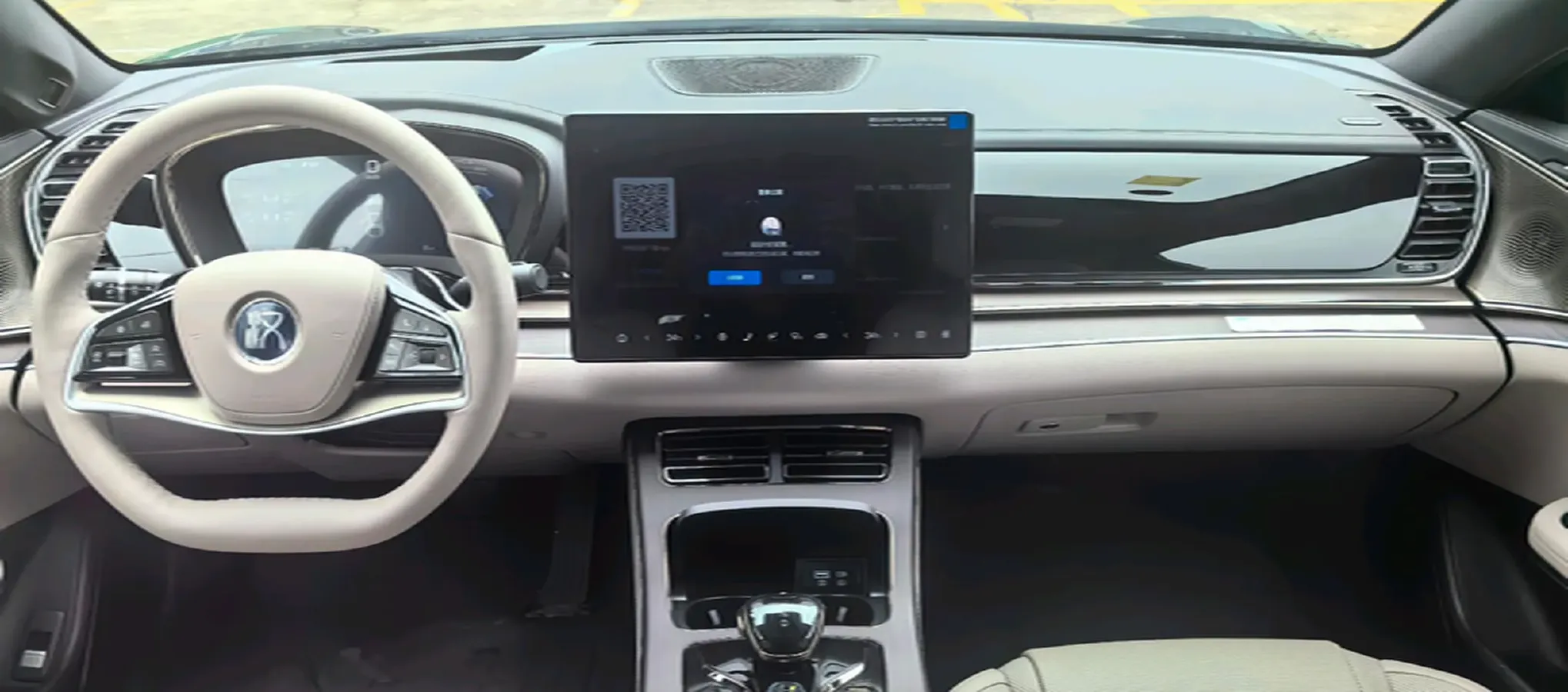 2025 BYD Han BEV 85.44KWH,autocango,china used car exporter,china ev exporter,chinese used car exporter,chinese used ev exporter