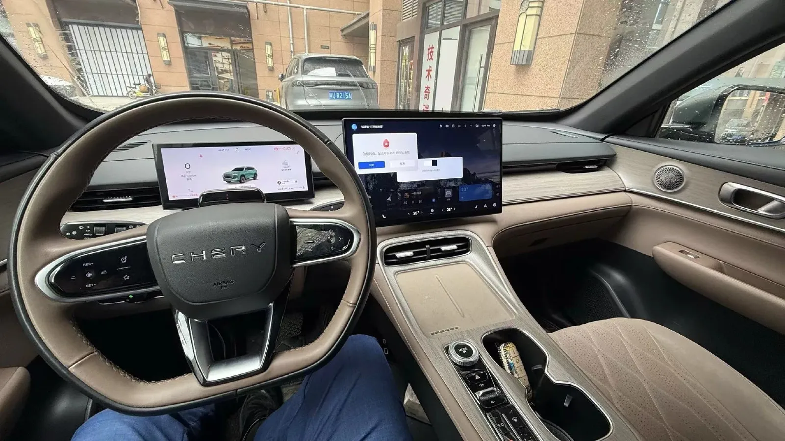 2024 Chery Tiggo 8 Plus 1.6T 197HP L4 7DCT,autocango,china used car exporter,china ev exporter,chinese used car exporter,chinese used ev exporter