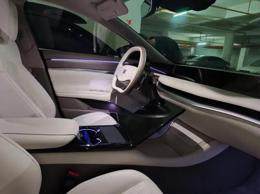 2022 IM L7 BEV 90KWH,autocango,china used car exporter,china ev exporter,chinese used car exporter,chinese used ev exporter