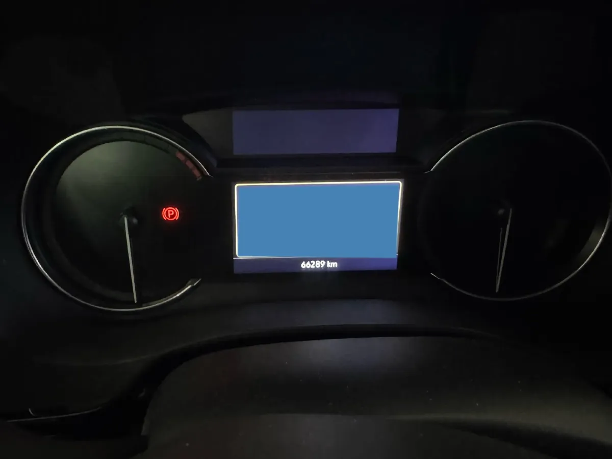 2021 Cadillac XT5 2.0T 237HP L4 9AT,autocango,china used car exporter,china ev exporter,chinese used car exporter,chinese used ev exporter