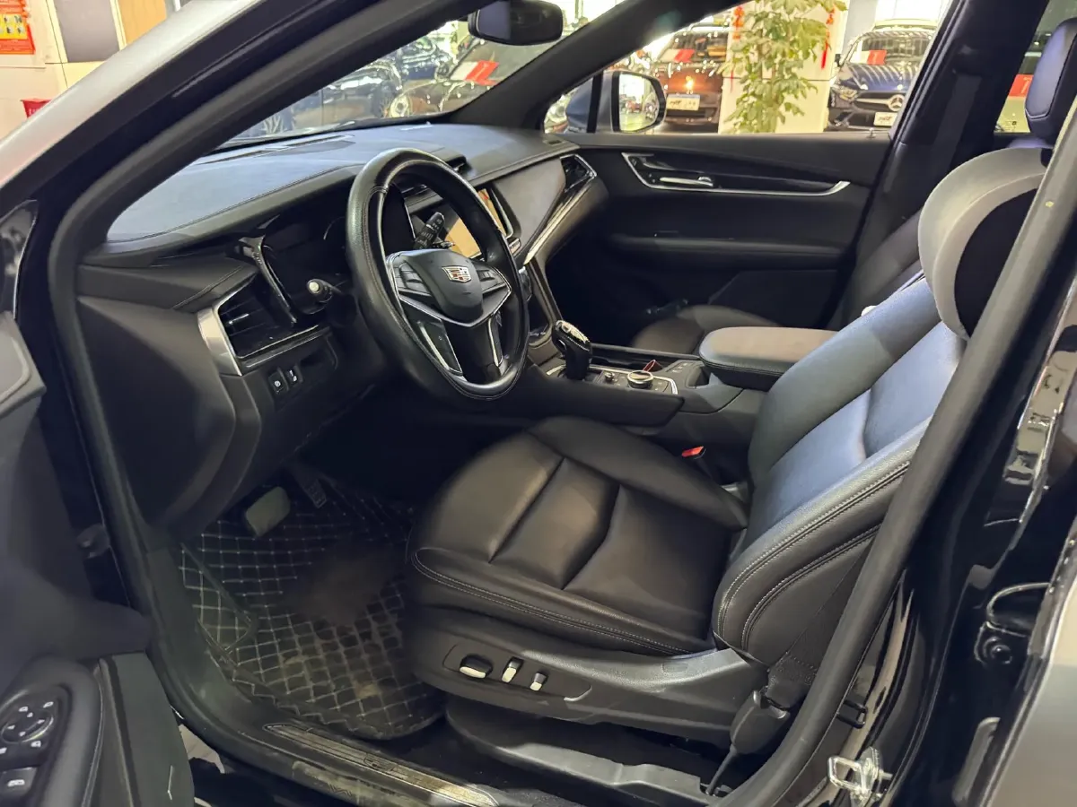 2021 Cadillac XT5 2.0T 237HP L4 9AT,autocango,china used car exporter,china ev exporter,chinese used car exporter,chinese used ev exporter