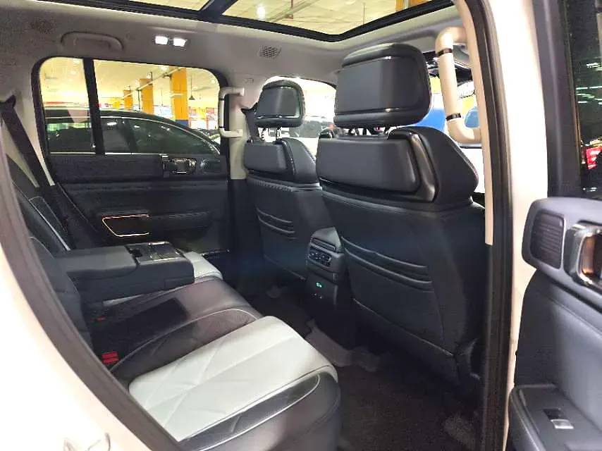 2023 FangChengBao Bao 5 1.5T 194HP L4 E-CVT PHEV 31.8KWH,autocango,china used car exporter,china ev exporter,chinese used car exporter,chinese used ev exporter