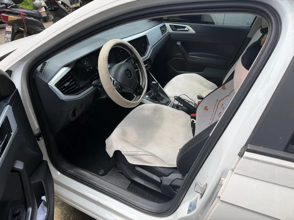 2019 Volkswagen Polo 1.5L 113HP L4 6AT,autocango,china used car exporter,china ev exporter,chinese used car exporter,chinese used ev exporter