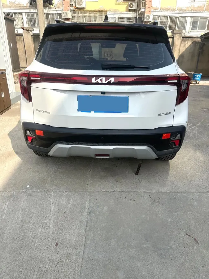 2023 Kia Seltos 1.5L 115HP L4 CVT,autocango,china used car exporter,china ev exporter,chinese used car exporter,chinese used ev exporter