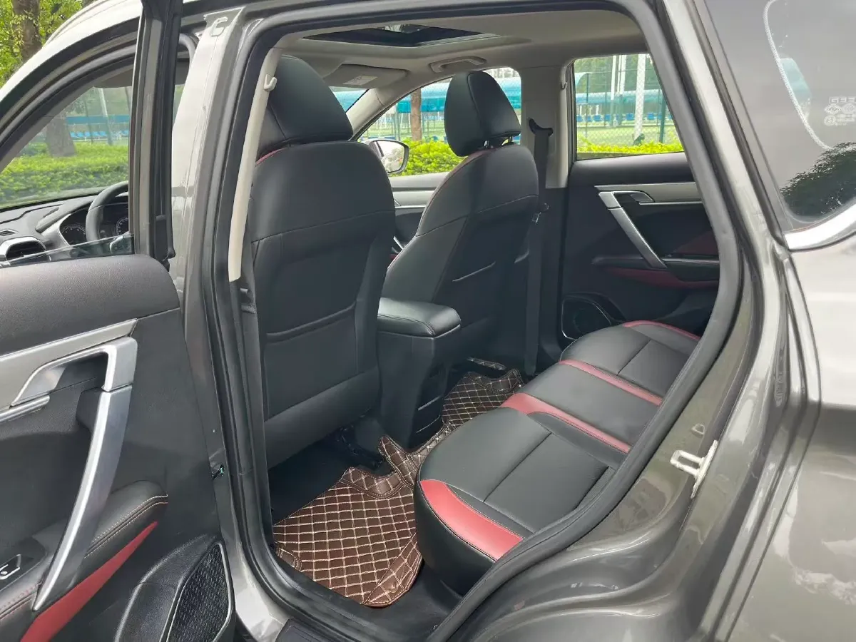 2021 Geely Coolray 1.4T 141HP L4 6DCT,autocango,china used car exporter,china ev exporter,chinese used car exporter,chinese used ev exporter