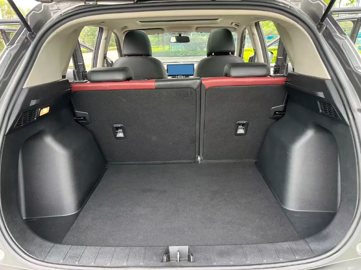 2021 Geely Coolray 1.4T 141HP L4 6DCT,autocango,china used car exporter,china ev exporter,chinese used car exporter,chinese used ev exporter