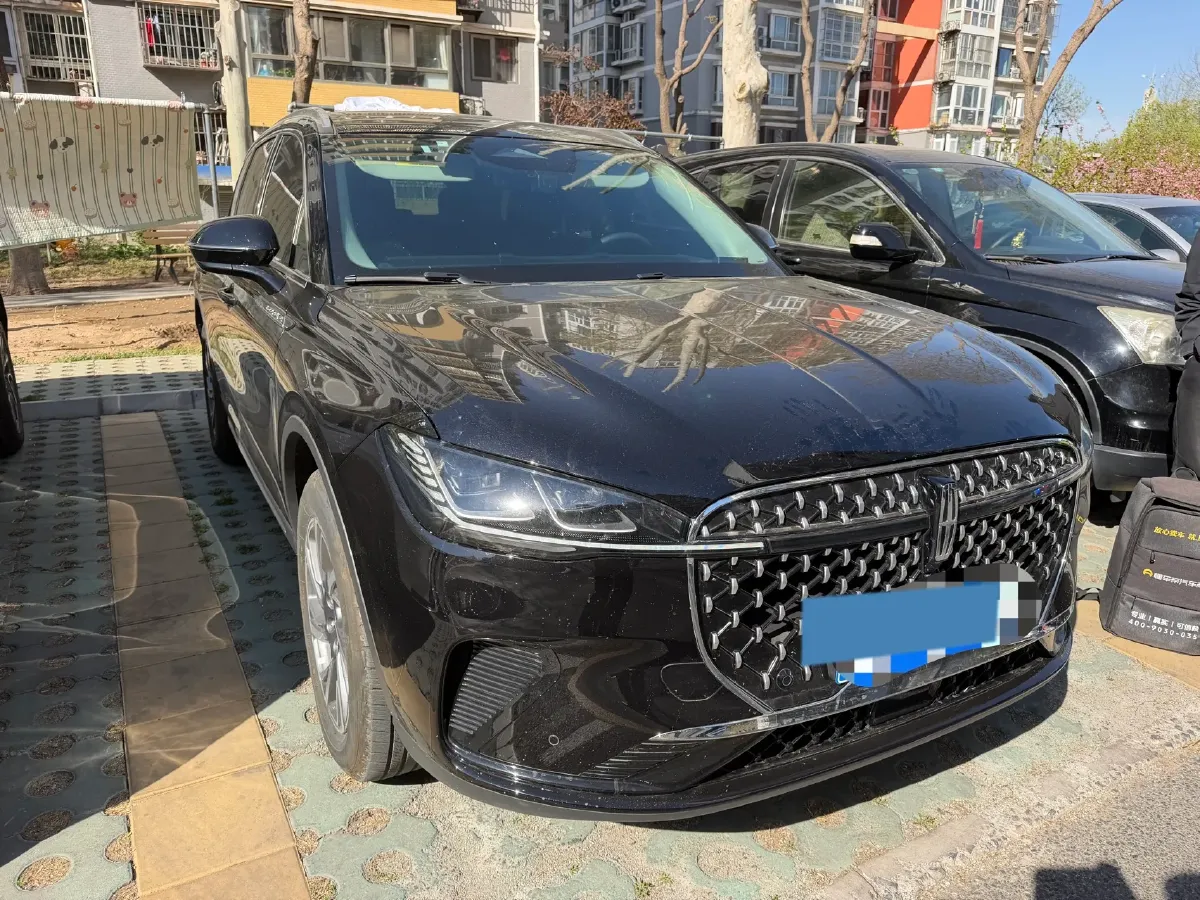 2023 Lincoln Corsair 2.0T 261HP L4 8AT,autocango,china used car exporter,china ev exporter,chinese used car exporter,chinese used ev exporter